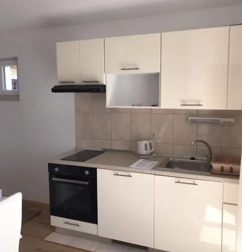 Daire Near The Beach-ilda Radonic